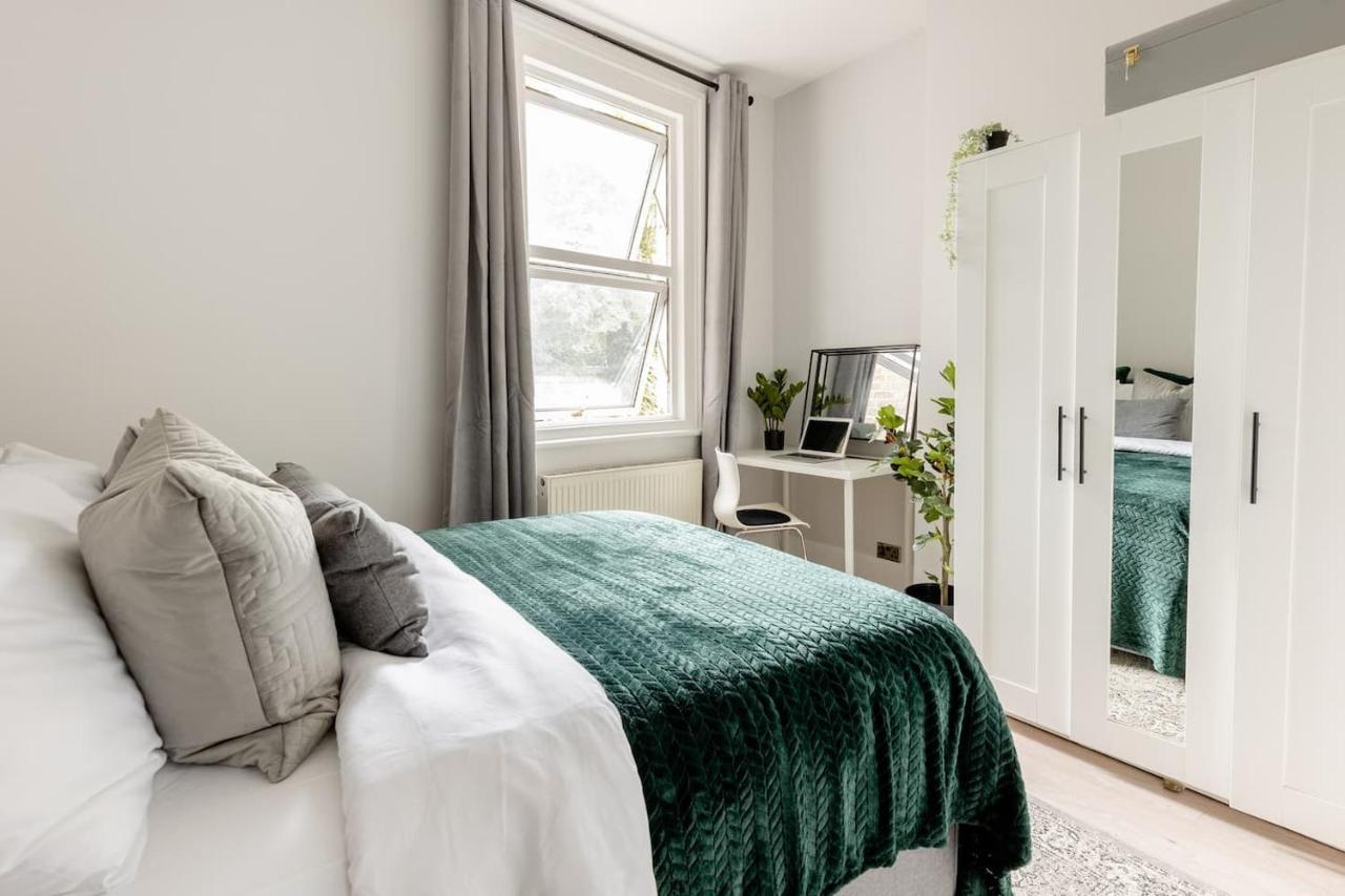 Lovely 2 Bedroom Apartment In West Hampstead, London Eksteriør billede
